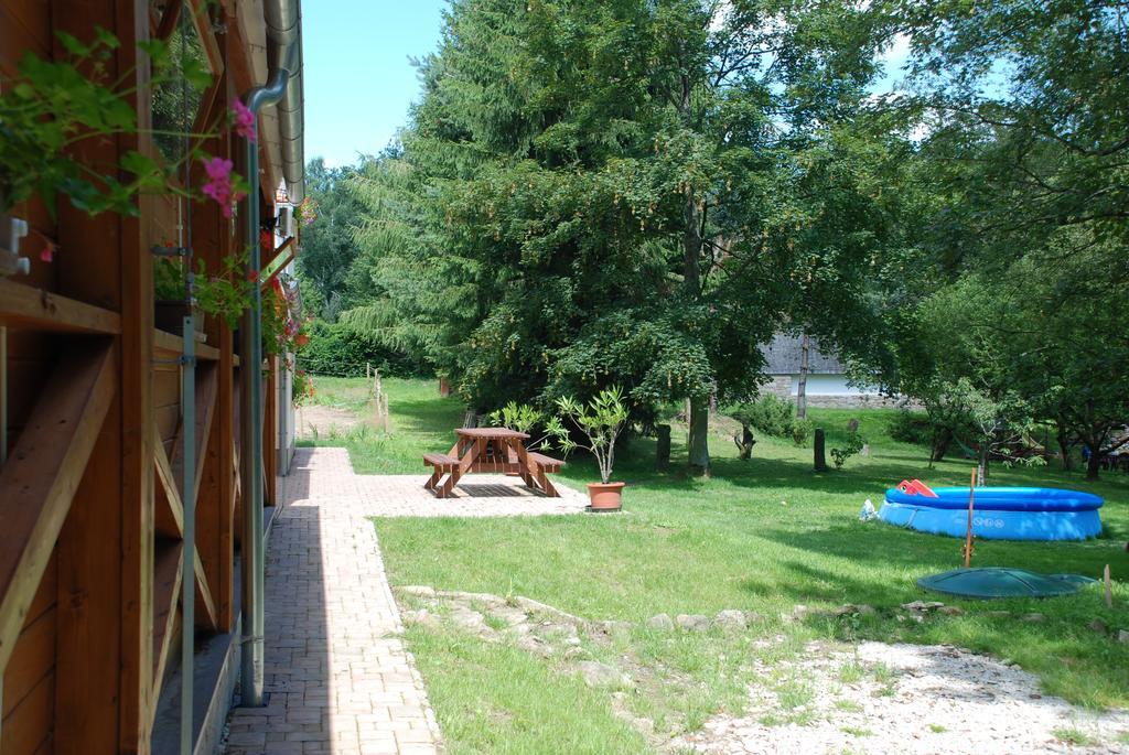 Penzion Staj Navary Apartman Kültér fotó