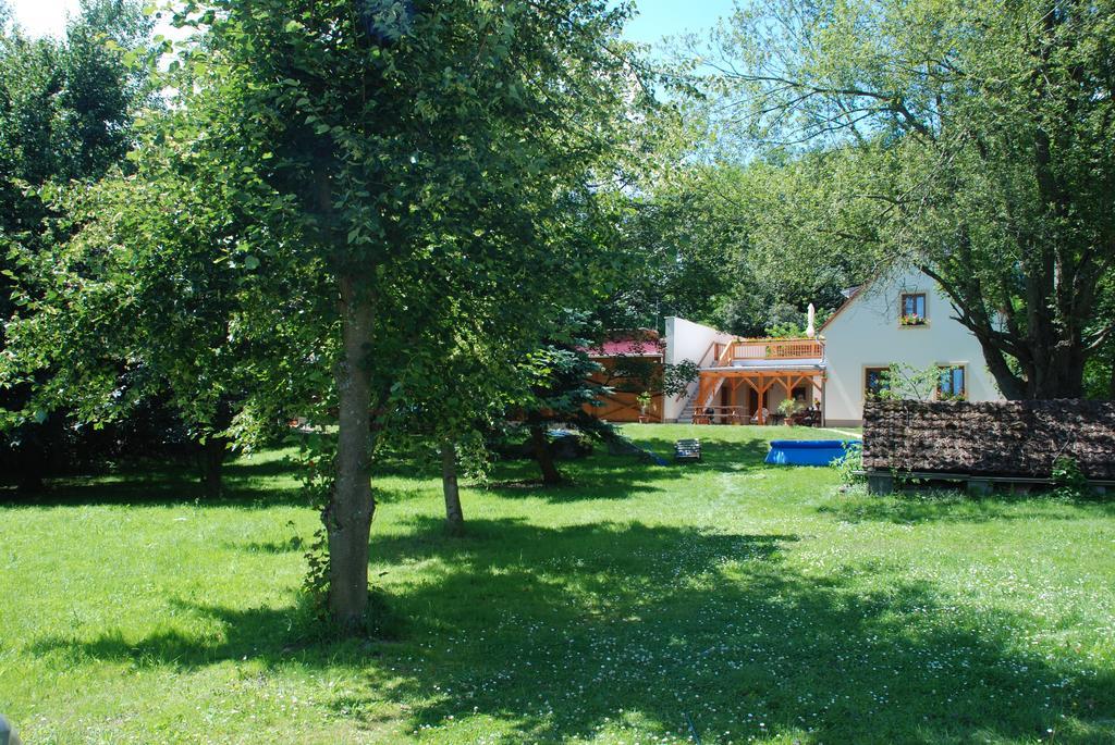 Penzion Staj Navary Apartman Kültér fotó